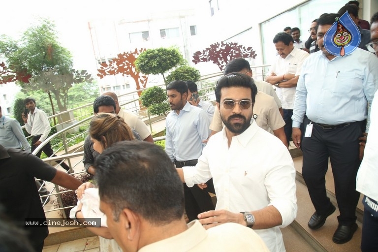 Mega Princess with Charan-Upasana - 5 / 30 photos