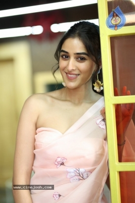 Sakshi Vaidya Photos - 27 of 40
