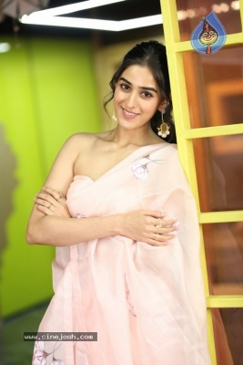 Sakshi Vaidya Photos - 35 of 40
