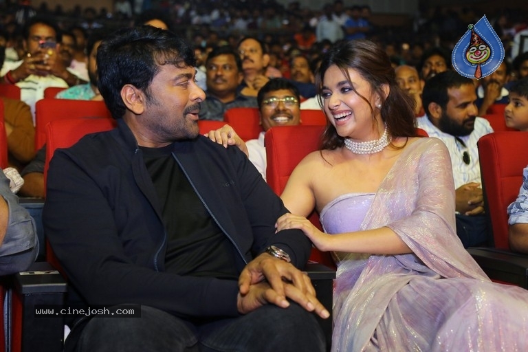 Bholaa Shankar Pre Release Event - 36 / 47 photos