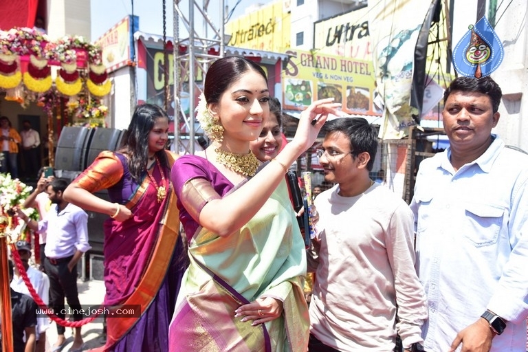 Anu Emmanuel CB Shopping Mall Opening - 14 / 34 photos