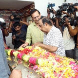 Celebs Pay homage to Chandra Mohan 