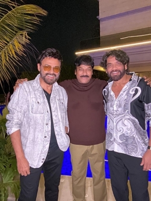 Charan - Upasana hosted Diwali party  - 6 of 6