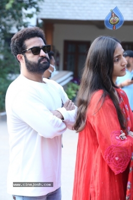 Tollywood Celebs Cast Their Votes - 57 of 60