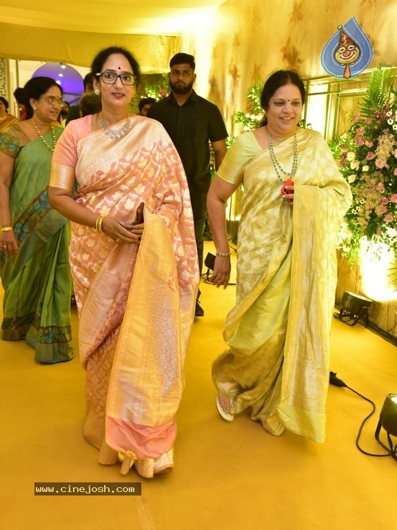 Varun-Lavanya Reception Photos - 97 / 148 photos
