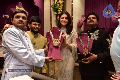 Kajal Launches Devi Pavitra Gold & Diamond Store  - 13 of 21