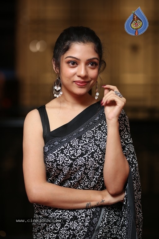 Varsha Bollamma Photos - 10 / 40 photos