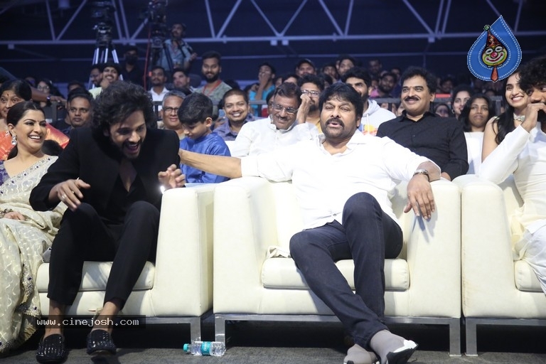 Hanu Man Pre Release Event - 14 / 21 photos