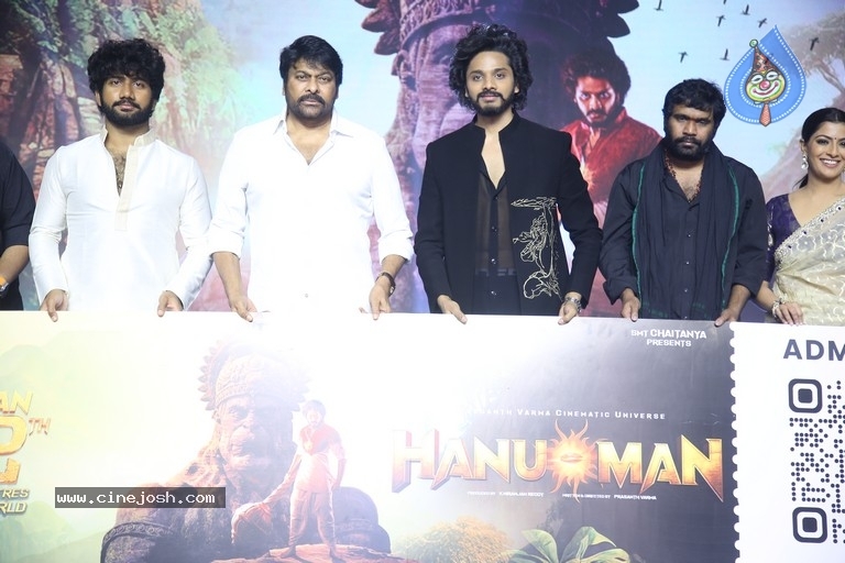 Hanu Man Pre Release Event - 17 / 21 photos