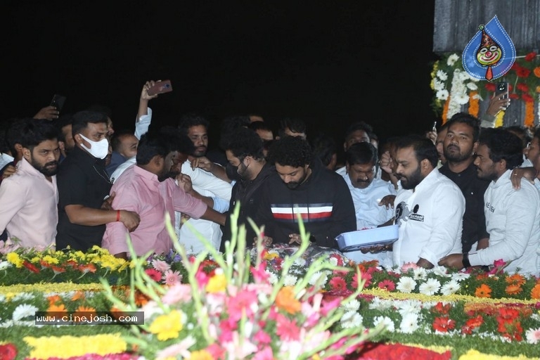 Nandhamuri Heros at NTR 28th Death Anniversary - 53 / 58 photos