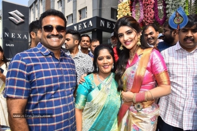 Sreeleela at CMR family mall in Kukatpally - 15 of 36