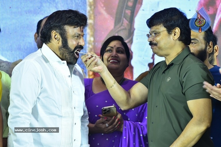 Legend Blockbuster 10 Years Celebration - 34 / 80 photos