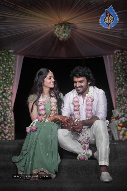 Kiran Abbavaram Engagement Photos - 2 / 6 photos