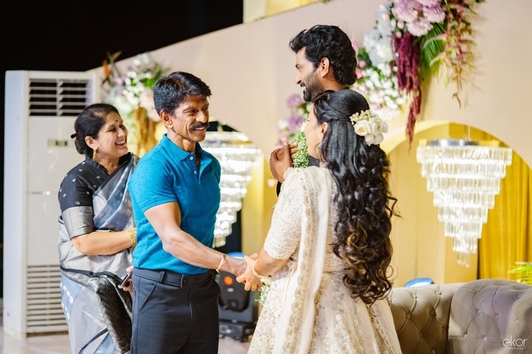 Thiruveer and Kalpana Rao Reception  - 25 / 30 photos