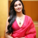 Bhagyashri Borse Photos
