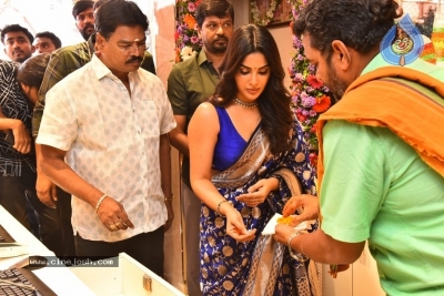 Samyuktha Launched Maangalya Shopping mall - 5 of 42