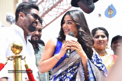 Samyuktha Launched Maangalya Shopping mall - 41 of 42