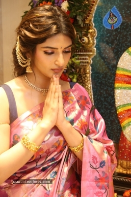 Sreeleela Launches Mangalya Shopping Mall - 9 of 30