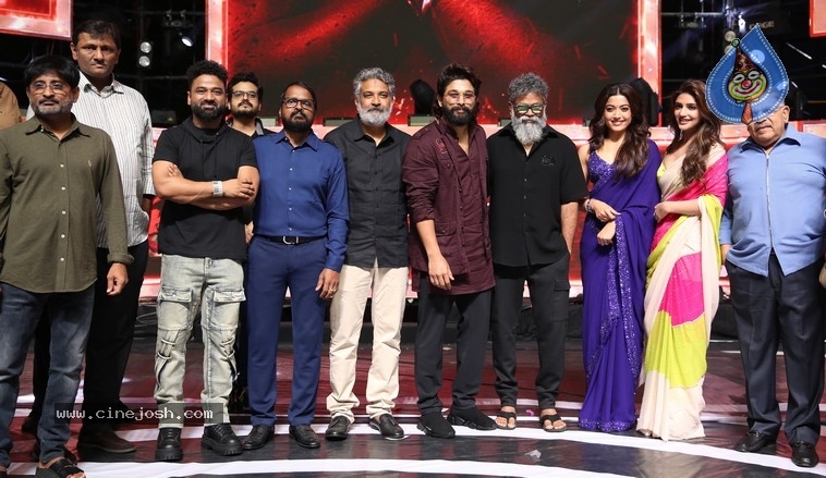 Pushpa2 Movie Pre Release Event - 8 / 21 photos