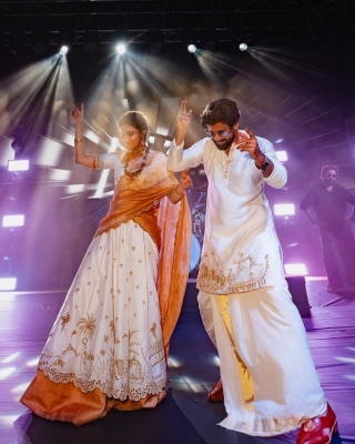 Keerthy Suresh - Antony pics - 2 of 13