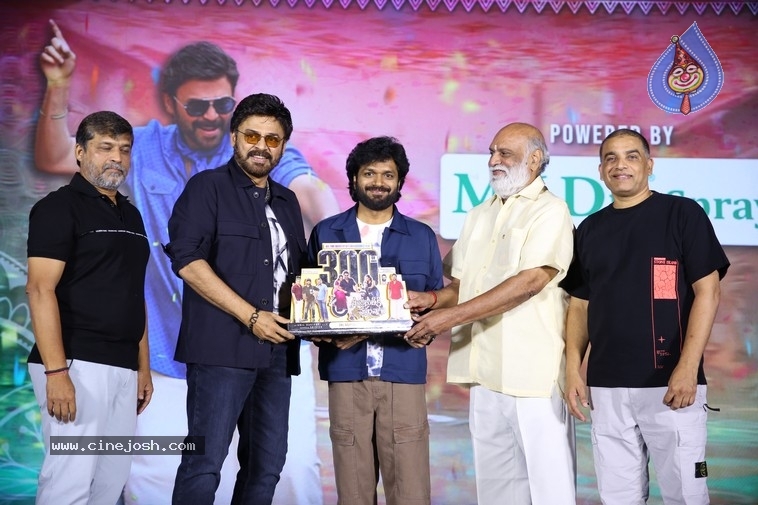 Sankranthiki Vasthunam Victory Veduka - 38 / 56 photos