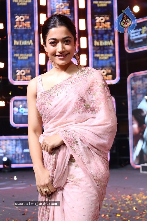 Rashmika Mandanna - 19 / 21 photos