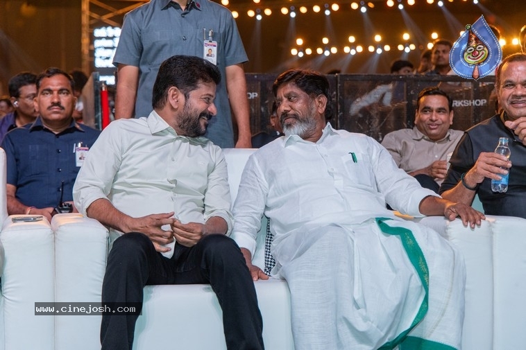 Telangana Gaddar Film Awards - 138 / 141 photos