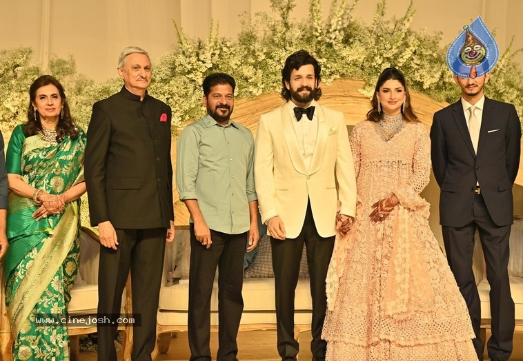 Akhil-Zainab Wedding Reception - 14 / 14 photos
