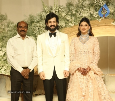Akhil-Zainab Wedding Reception Pics - 10 of 13