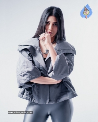 Shruti Haasan Photos - 6 of 9