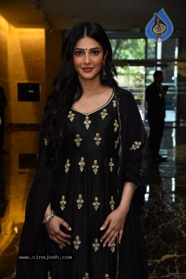 Shruti Haasan Photos - 2 of 21