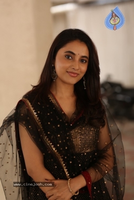 Priyanka Mohan Photos - 1 of 21