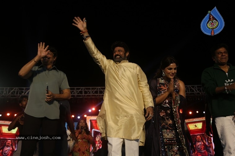 Akhanda 2 Trailer Launch - 27 / 38 photos