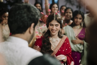 Allu Sirish-Nayanika Engagement Photos - 9 of 15