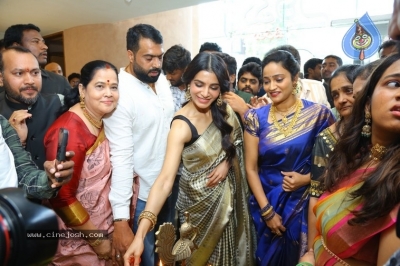 Samantha Launched Sirimalle Sarees Store - 18 of 21