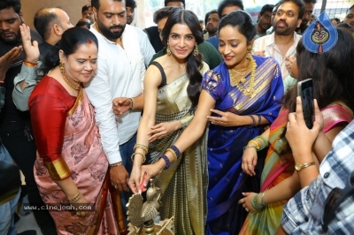 Samantha Launched Sirimalle Sarees Store - 21 of 21