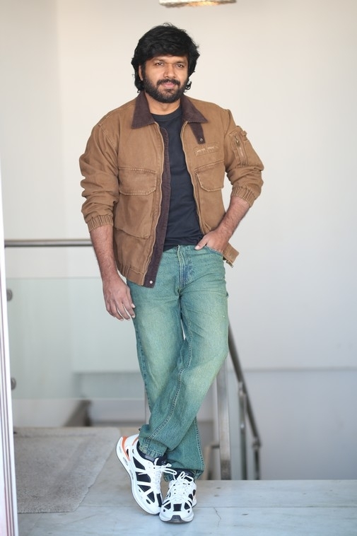 Anil Ravipudi Photos - 16 / 21 photos