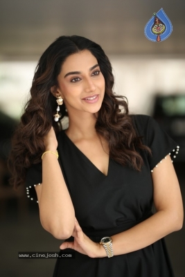 Meenakshi Chaudhary Photos - 3 of 20