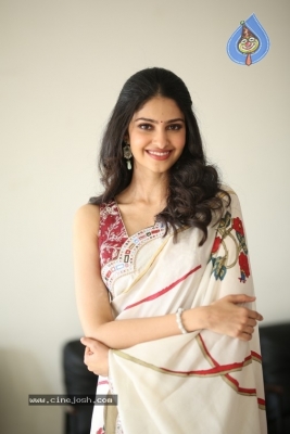 Manasa Varanasi Photos - 14 of 16