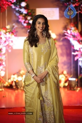 Meenakshi Chaudhary Photos - 16 of 19