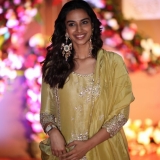 Meenakshi Chaudhary Photos