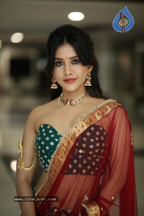 Nabha Natesh Photos - 1 / 21 photos