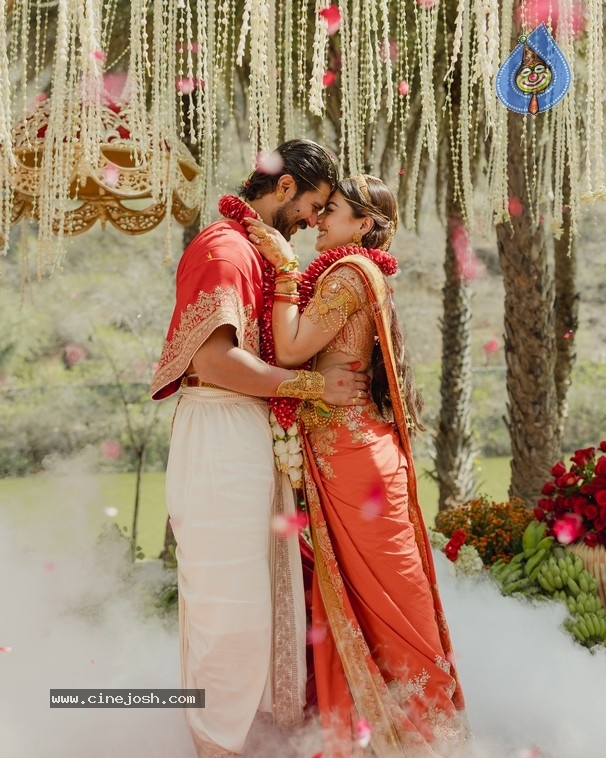 Vijay Deverakonda-Rashmika Wedding Pics - 11 / 15 photos