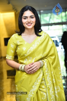 Kayadu Lohar Photos - 6 of 15