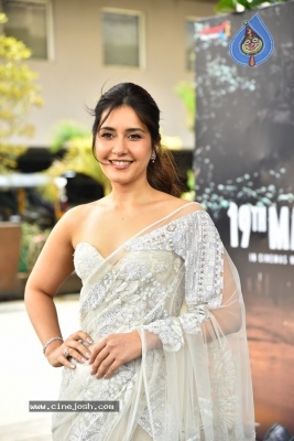 Raashi Khanna Photos - 5 of 19
