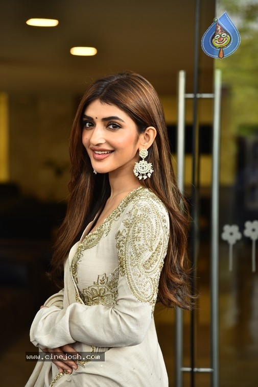 Sreeleela Photos - 2 / 16 photos