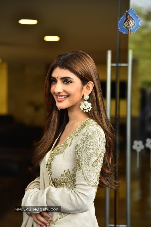 Sreeleela Photos - 13 / 16 photos