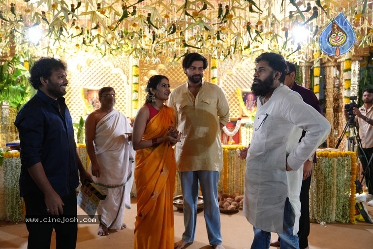 Bhari Movie Opening - 10 / 29 photos