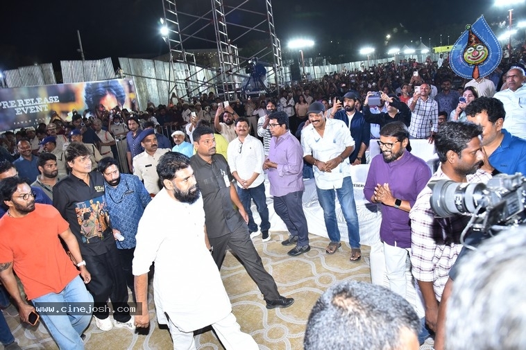 UBS Pre Release Event 01 - 7 / 41 photos