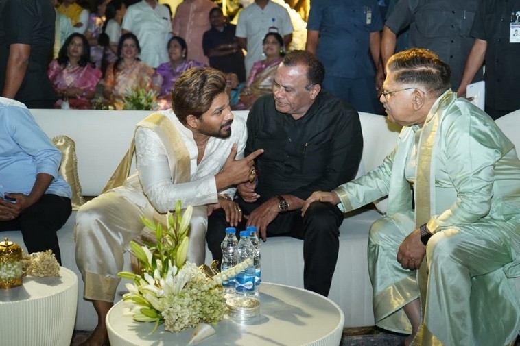 Allu Sirish Wedding Photos - 11 / 15 photos